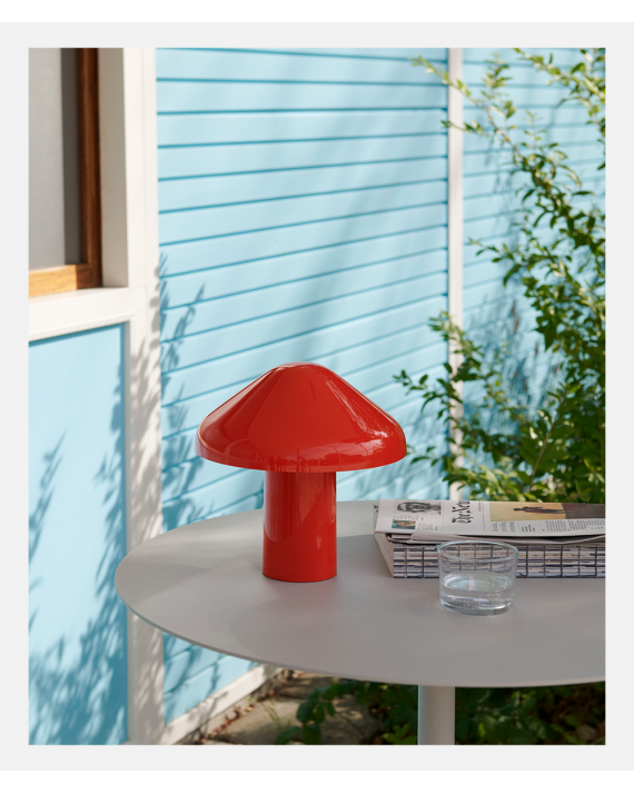 Pao Portable Lamp Red - design Naoto Fukasawa