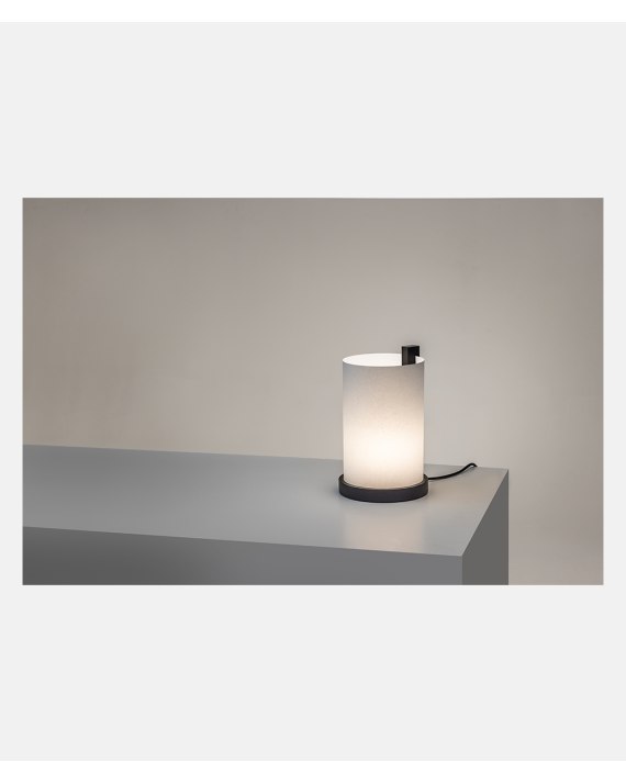 ENSO Table Lamp - Black Stained Matt Lacquer - Motarasu