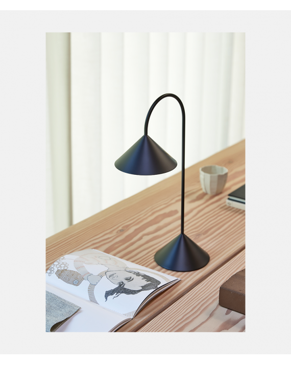 Grasp Portable Lamp H47 - mat sort